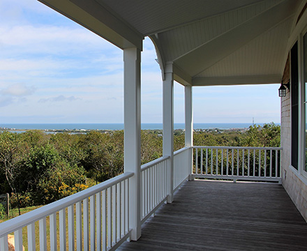 Beacon Hill: Porch