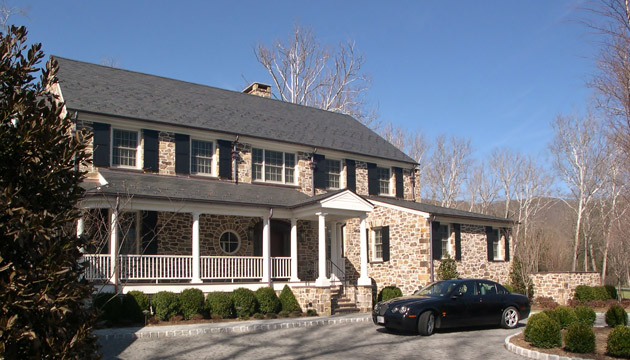 Stoneleigh Residence exterior